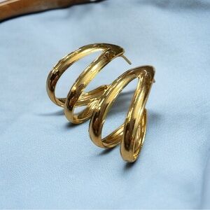 Vintage Huggie Double Gold Hoop Pierced Earrings